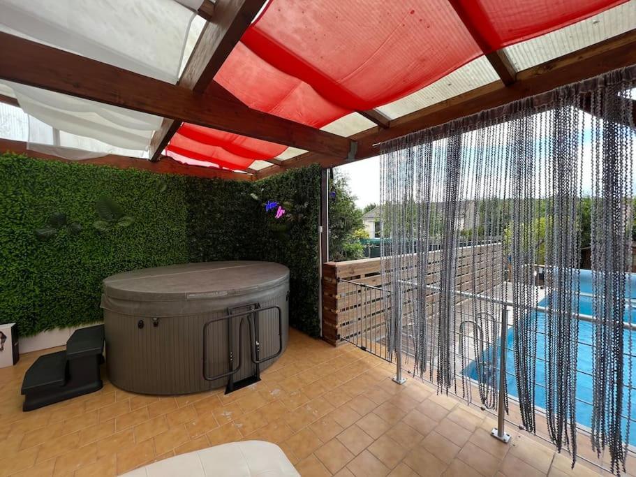 Kings Villa Near Disneyland Reserved Only For Family With Kids Saint-Germain-sur-Morin Exterior photo